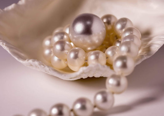 Perles d'eau douce vs. perles de culture