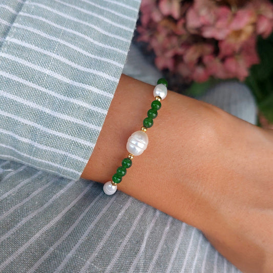 Bracelet pour femme en acier inoxydable, perles d'eau douce et pierres d'aventurine verte.