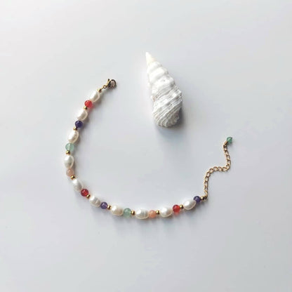 Bracelet pour femme en acier inoxydable doré avec pierres de couleur et perles d'eau douce